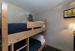  - Prestige Lakeview Inn Nelson