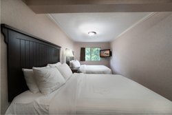  - Prestige Lakeview Inn Nelson