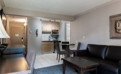  - Prestige Lakeview Inn Nelson