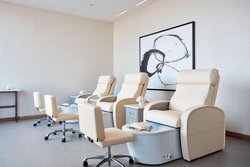  - JW Marriott Hotel Downtown Nashville - I-40 & I-65, Exit 209