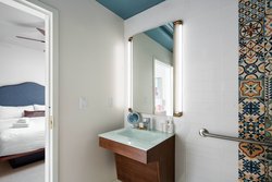  - Fenway Hotel Dunedin