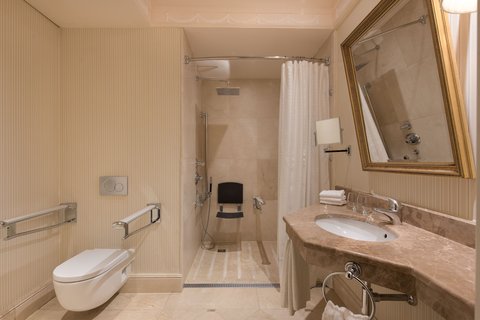 THE PALACE A LUXURY COLLECTION HOTEL MADRID - Photo 36