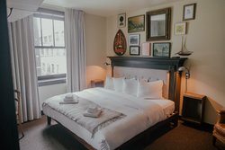  - Kex Hotel Central Eastside Portland - I-5, Exit 302A