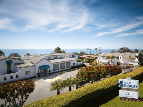 We\'re thrilled to welcome you to Hotel Indigo Del Mar! 