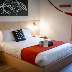  - LOGE Hotel Downtown Leavenworth