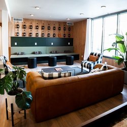  - LOGE Hotel Downtown Leavenworth