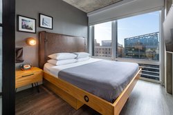  - Moxy Hotel by Marriott Smithsonian DC