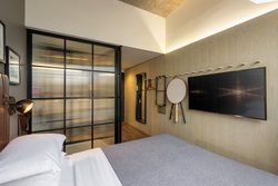  - Moxy Hotel by Marriott Smithsonian DC