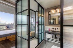  - Moxy Hotel by Marriott Smithsonian DC