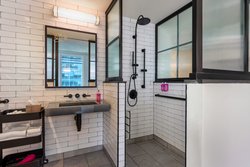  - Moxy Hotel by Marriott Smithsonian DC