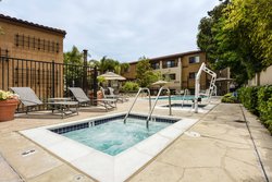  - Courtyard by Marriott Hotel Los Altos