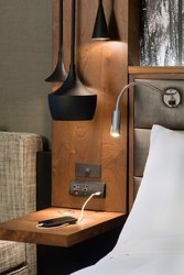  - Marriott Hotel Downtown Waterfront Portland - I-405, Exit 1B & 1C