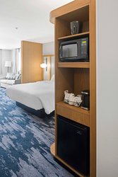  - Fairfield Inn & Suites by Marriott Pacific Beach San Diego - I-5, Exits 23 & 23A