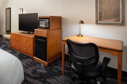  - Fairfield Inn & Suites by Marriott Tulare