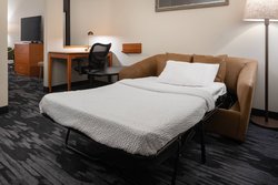  - Fairfield Inn & Suites by Marriott Tulare