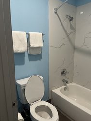  - HomeTowne Studios East San Antonio - I-10, Exit 580