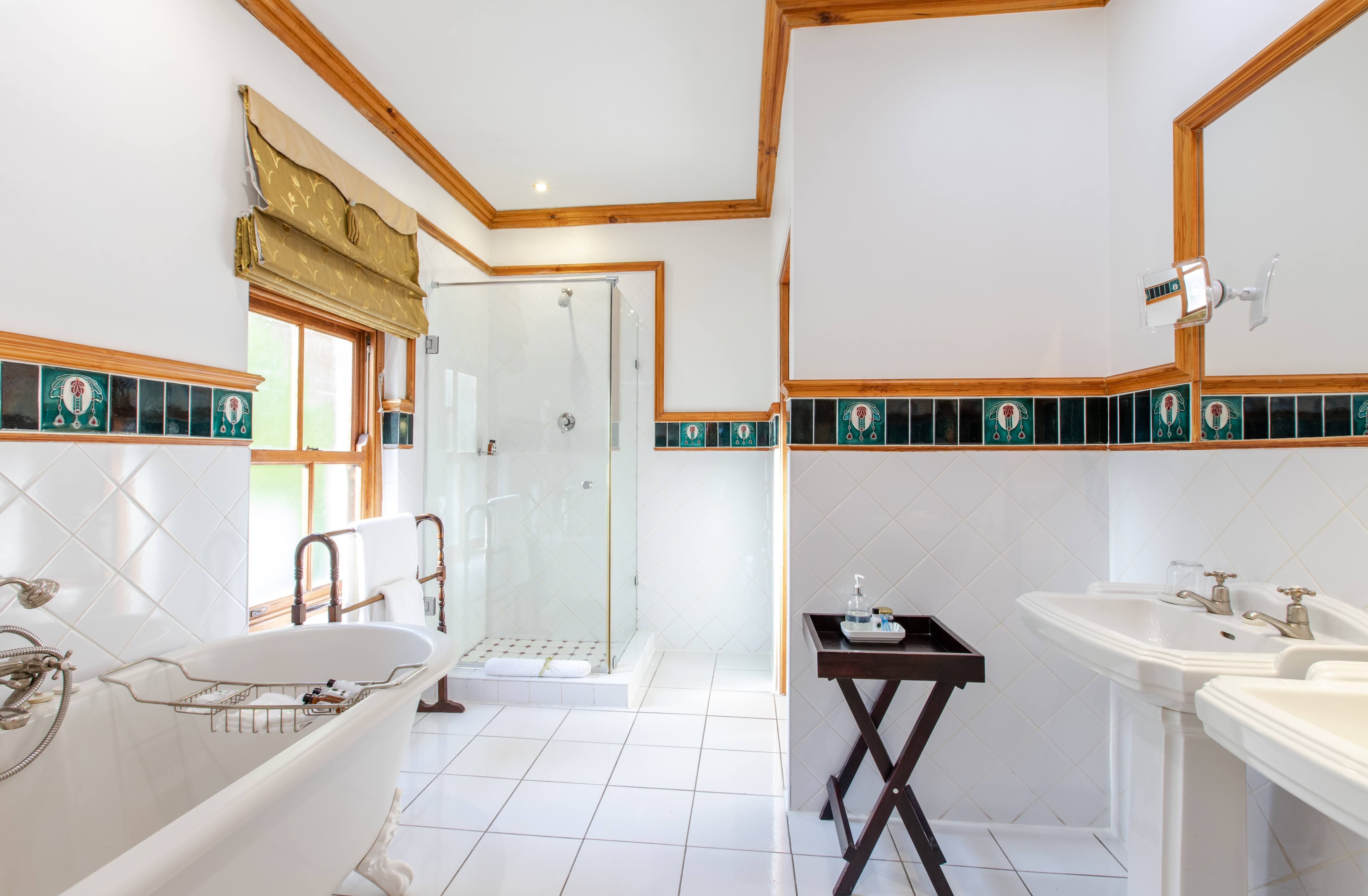 Evergreen Manor and Spa-guestroom-Spacious Bathrooms.jpg