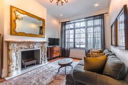  - Dwight D Hotel Center City Philadelphia