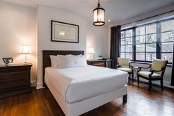  - Dwight D Hotel Center City Philadelphia