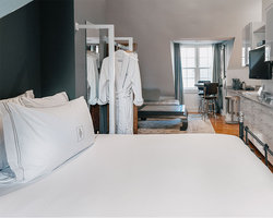  - Dwight D Hotel Center City Philadelphia