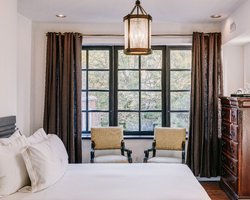  - Dwight D Hotel Center City Philadelphia