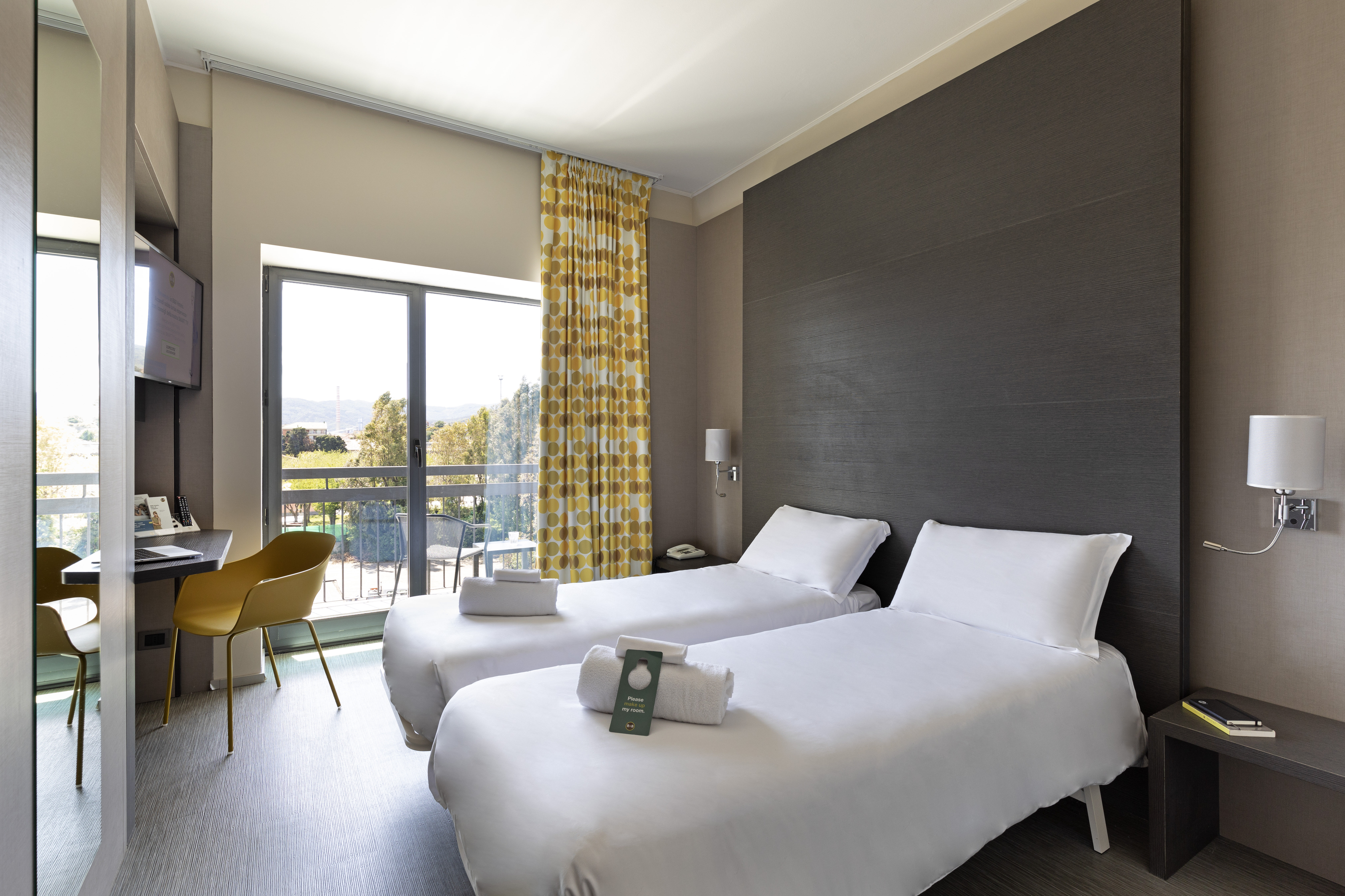 B&B HOTEL SAVONA-guestroom-Guestroom.jpg