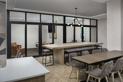  - DoubleTree by Hilton Hamilton Place Chattanooga - I-75, Exit 5