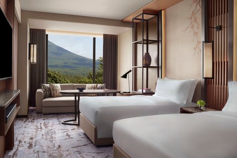 HIGASHIYAMA NISEKO VILLAGE, A RITZ-CARLTON RESERVE - Photo 17