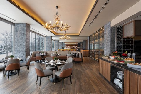 HIGASHIYAMA NISEKO VILLAGE, A RITZ-CARLTON RESERVE - Photo 34