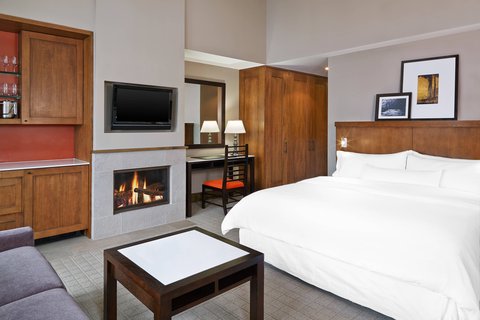 THE WESTIN RIVERFRONT RESORT - Photo 16