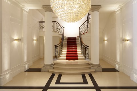 INTERCONTINENTAL ROME AMBASCIATORI PALACE - Photo 4