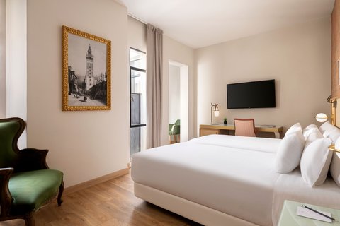 LOS SEISES SEVILLA - Photo 31