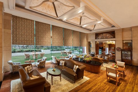 Lounge Bar - Club Cuisine, Finger Food and Relaxed
