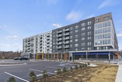  - WhyHotel by Placemakr Columbia