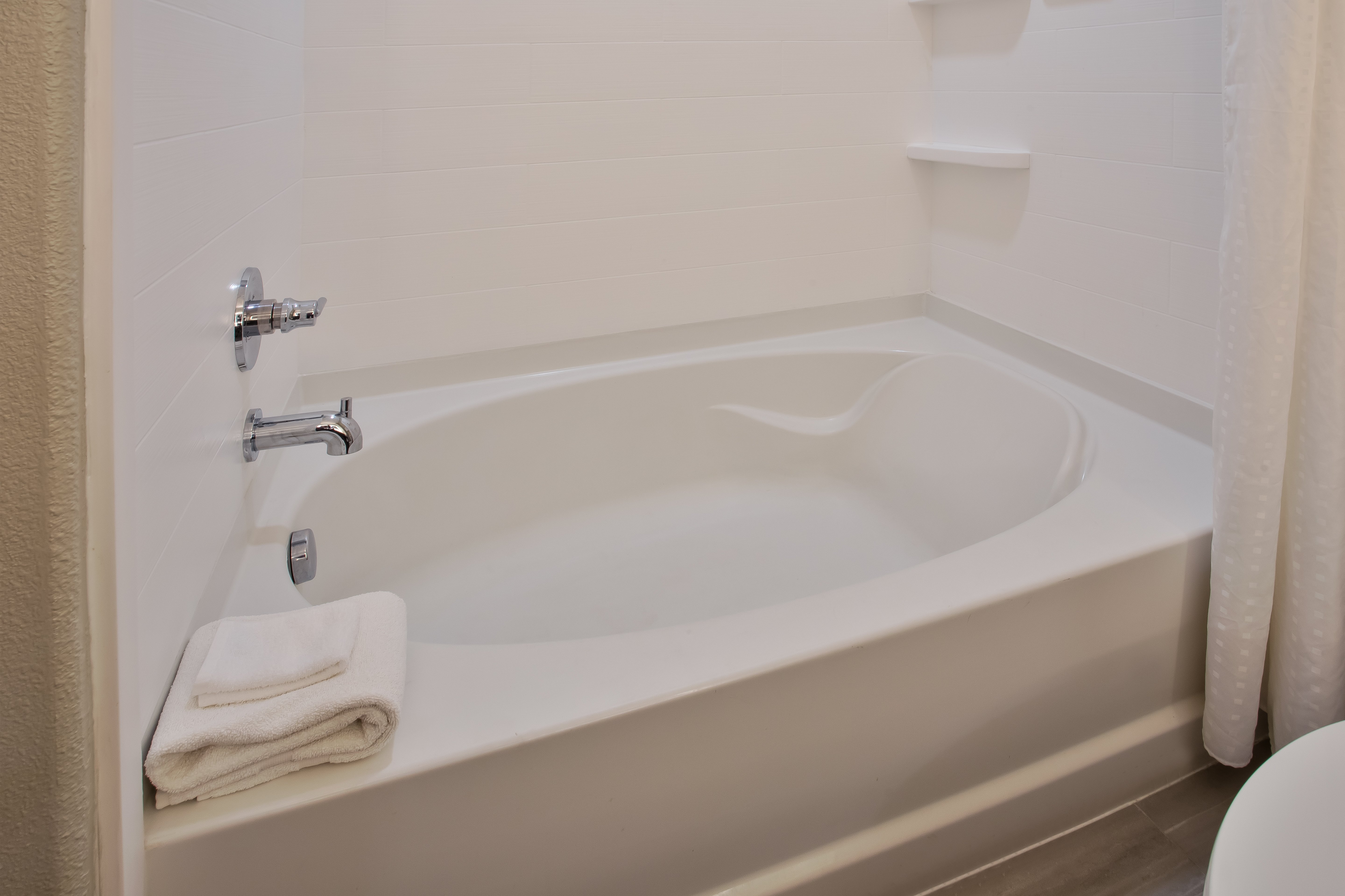 HOLIDAY INN EXP STES KATY-guestroom-Suite.jpg