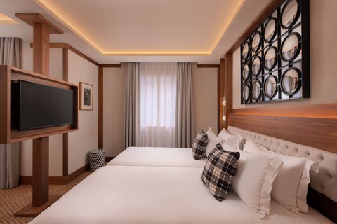 HOTEL ERCILLA DE BILBAO - Photo 22