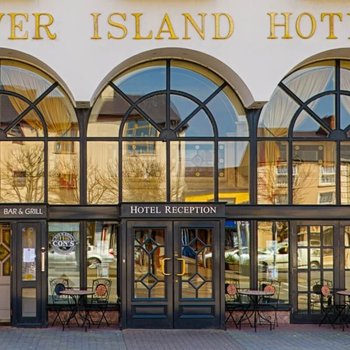 River Island Hotel