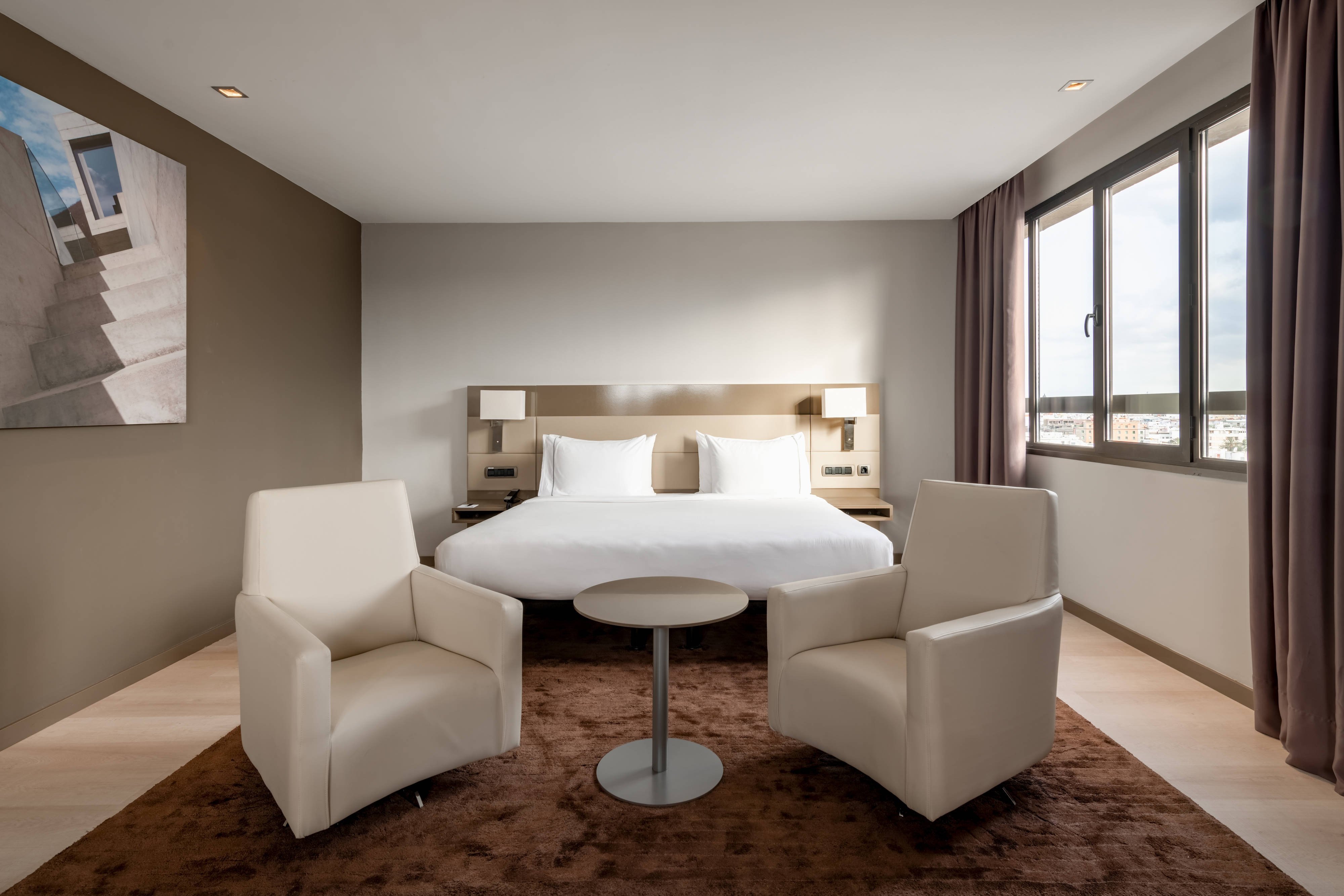 AC Hotels by Marriott Hotel Iberia Las Palmas-guestroom-Suite King - Bedroom.jpg