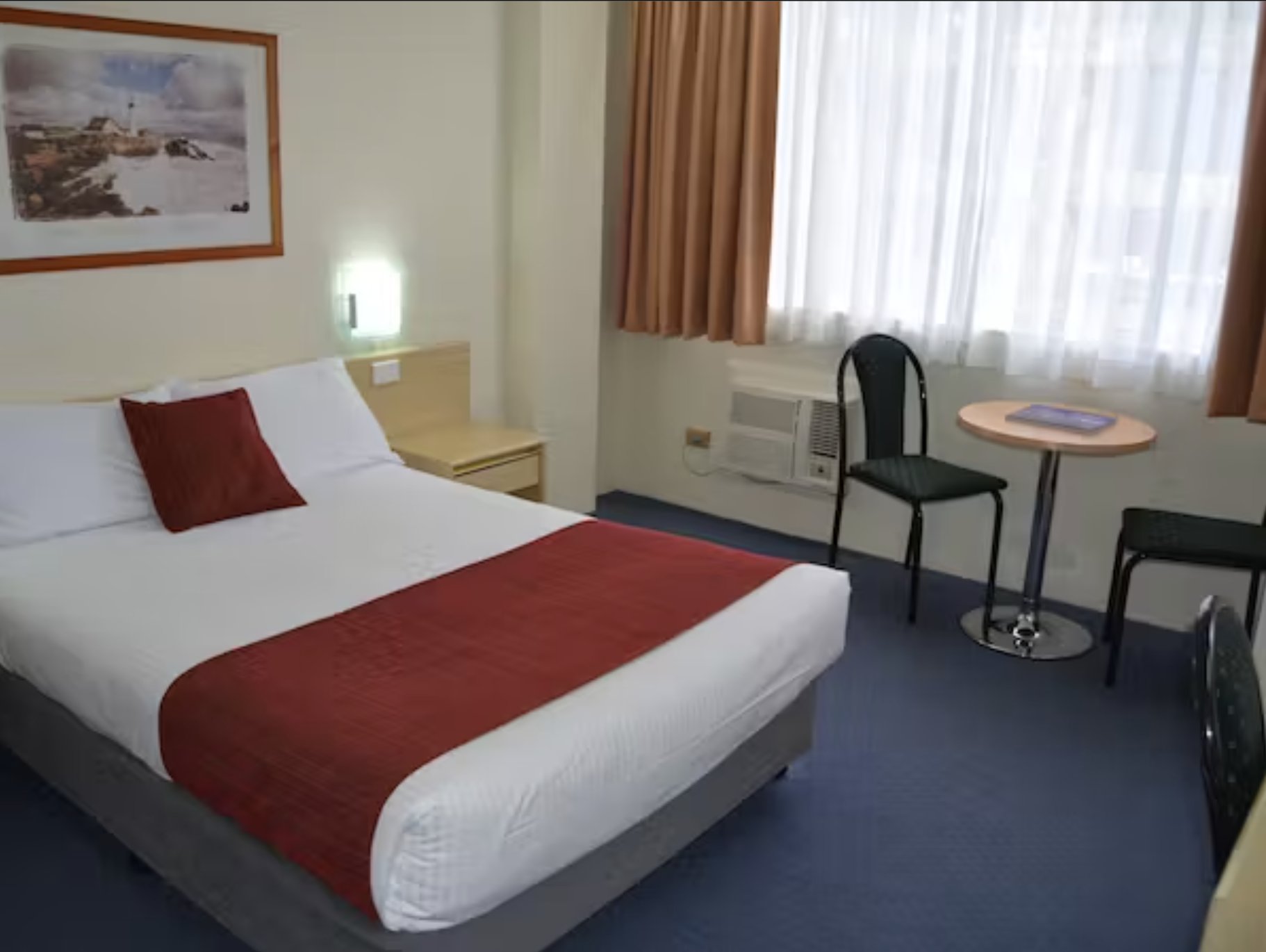 DEVERE HOTEL SYDNEY-guestroom-Superior Double Room.jpg