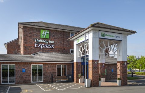 Welcome to Holiday Inn Express Lichfield.