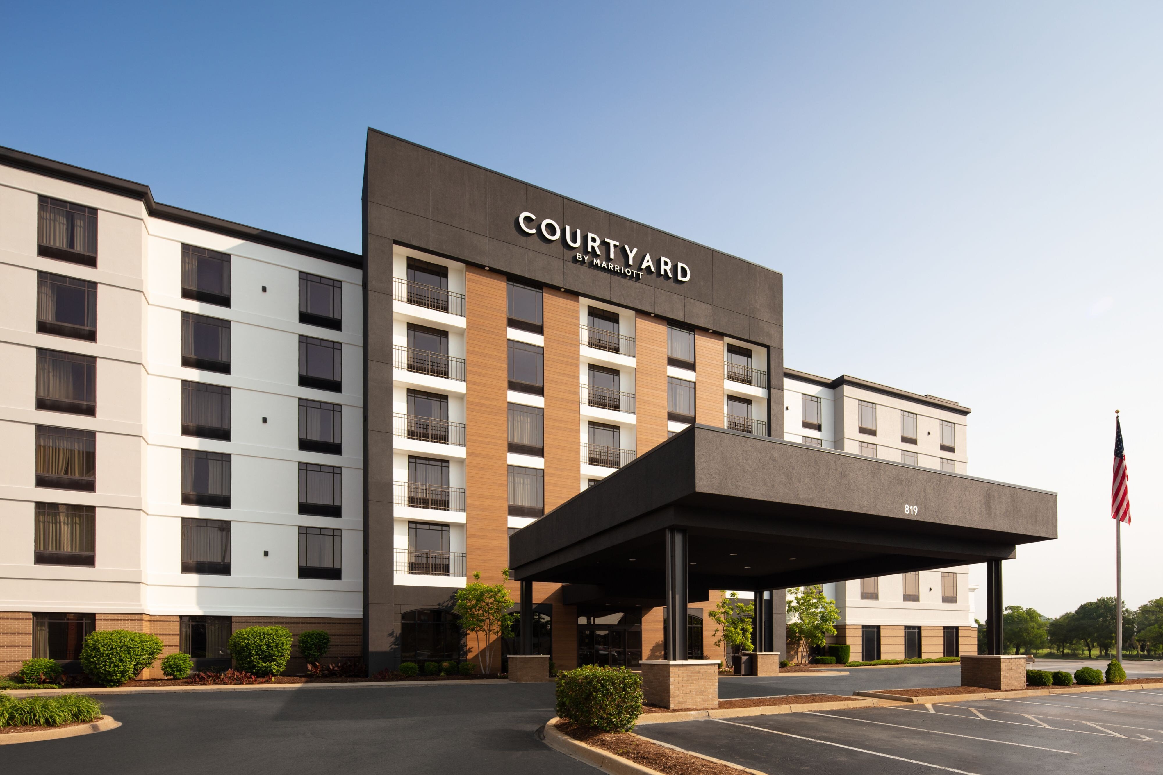 Courtyard Louisville Airport