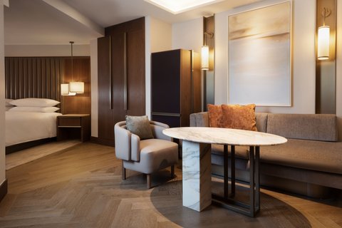 JW MARRIOTT HOTEL MADRID - Photo 92