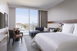  - Four Seasons Hotel Downtown Nashville