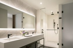  - Four Seasons Hotel Downtown Nashville