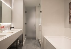  - Four Seasons Hotel Downtown Nashville