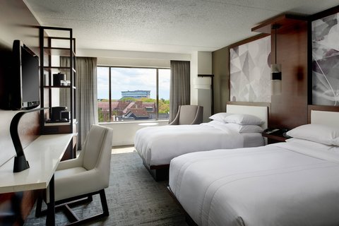 Double/Double Guest Bedroom
