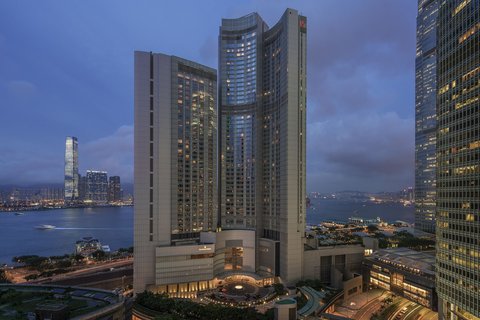 FOUR SEASONS HOTEL HONG KONG - Photo 20