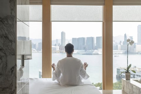 FOUR SEASONS HOTEL HONG KONG - Photo 27