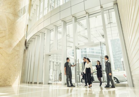 FOUR SEASONS HOTEL HONG KONG - Photo 6