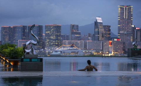 FOUR SEASONS HOTEL HONG KONG - Photo 39